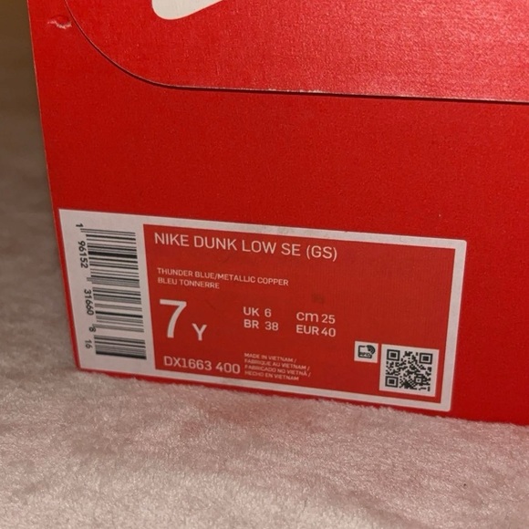 Nike Dunk Low SE GS 'Copper Swoosh' - Picture 2 of 3